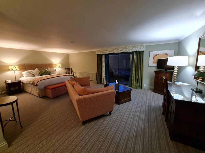 Powdermills Country House Hotel Баттл Экстерьер фото